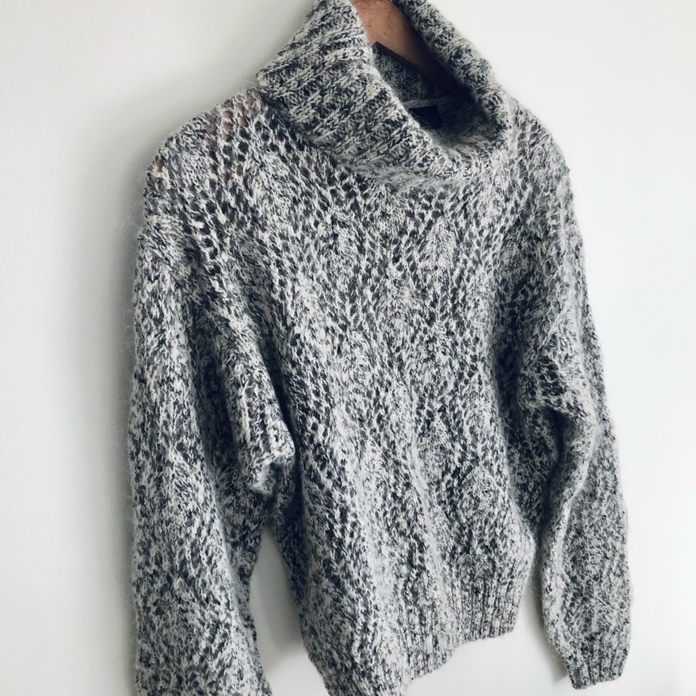 Fuzzy mohair knit sweater - Picture 8 of 14